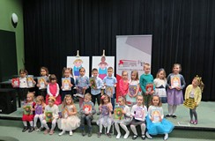 Uczestnicy finału Powiatowego przeglądu recytatorskiego dla przedszkolaków pt. 