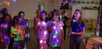 6478256823098004359372823537940590949826560o_original