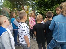 Dzieci upoznają gatunki roślin