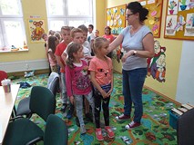 Rozwiązaujemy zagadki.