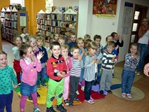 Pszczółki i żaba u lekarza