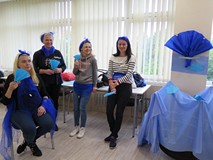 Uczestniczki warsztatów KLANZY w Koszalinie w czasie zajeć pn. Czterokolorowy Ćwierćland