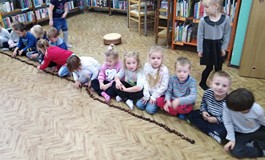 Najdłuższy wąż świata z kasztanów :-)