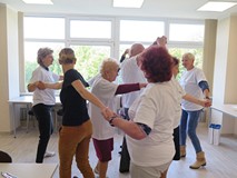 Seniorzy z Polanowa na warsztatach w Koszalińskiej Bibliotece Publicznej