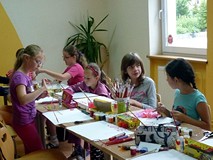 Oswajanie sztuki - kolorowa zabawa zmysłami