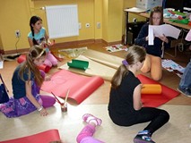 Oswajanie sztuki - kolorowa zabawa zmysłami