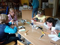 Oswajanie sztuki - kolorowa zabawa zmysłami