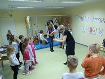 Dzieci podczas zajęć