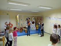 Dzieci podczas zajęć