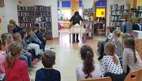 Rozpoczynamy zajęcia teatrzykiem kamishibai