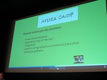 Slajd zawierający ofertę projektu Africa Camp.