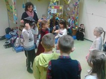 Dzieci podczas zajęć