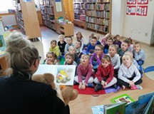 Głośne czytanie wierszyka