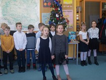 Dzieci kolędują