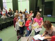 Agata Widzowska w Koszalińskiej Bibliotece Publicznej