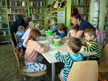 Dzieci rysują Kubusia Puchatka