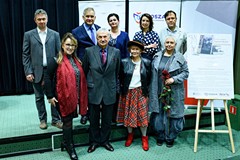 Autorzy książki o Zygmuncie Wujku, m.in. Anna Gut-Czerwonka, Joanna Chojecka i in.