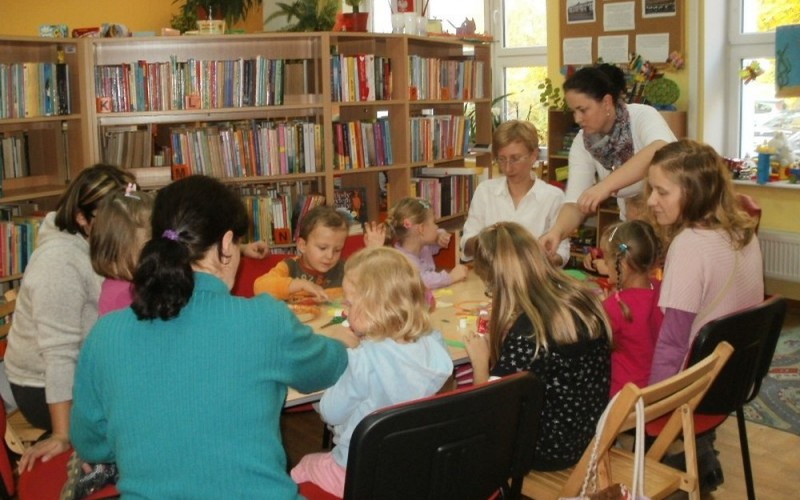 KLUB PRZYJACIÓŁ BIBLIOTEKI