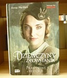 na zdjęciu książka Anny Herbich Dziewczyny z powstania