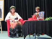 Aktorzy ze Studia Artystycznego im. Ziembińskich czytają 