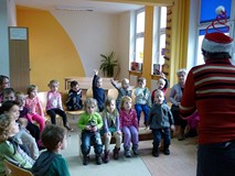 Spotkanie mikołajkowe z czterolatkami