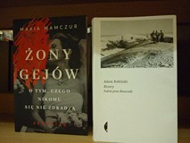 na zdjęciu książki, od lewej strony Maria Mamczur Żony gejów, Adam Robiński Kiczery