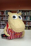 Muminki w bibliotece...