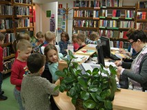 Poznajemy bibliotekę