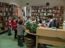 Poznajemy bibliotekę