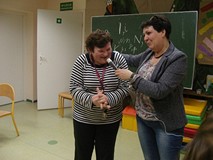 Z mikrofonem w ręku