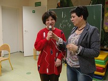 Z mikrofonem w ręku