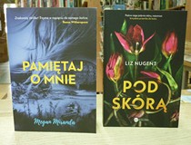 na zdjęciu książki, od lewej strony Megan Miranda 