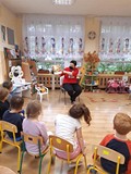 Głośne czytanie książki Moniki Kamińskiej pt. 