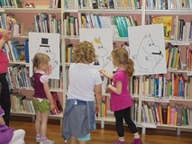 Tygryski w bibliotece