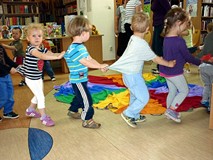 Zabawa z gąsienicą