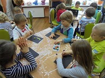 Przedszkolaki w bibliotece