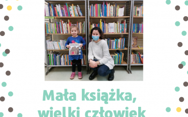 Dziewczynka z bibliotekarką