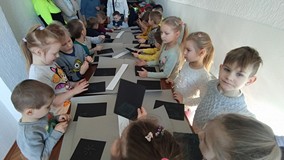 Wyklejamy rysunki