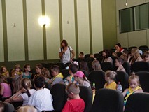 Kosmowska i Mohr w bibliotece
