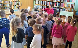 Poznajemy pracę bibliotekarza