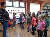 Gimnastyka z rana... Głowa, ramiona....