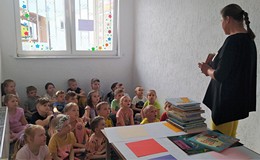 Oglądamy książeczki interaktywne dla dzieci