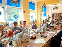 Uczestniczki spotkania polecają przeczytane wcześniej książki