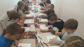 Kolorujemy laurkę dla mamy