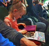 Idalia z nagrodą i dyplomem