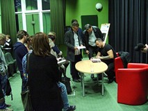 Tymański w bibliotece