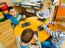 Wykonyjemy własną książkę kolorów