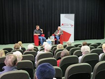 Spotkanie z Zenonem Kasprzakiem w Koszalińskiej Bibliotece Publicznej