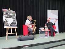 Spotkanie autorskie z Mariuszem Czubajem i Marcinem Świetlickim w Koszalińskiej Bibliotece Publiczne