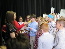 Powiatowe święto czytelnika dziecięcego 2022 w Koszalińskiej Bibliotece Publicznej